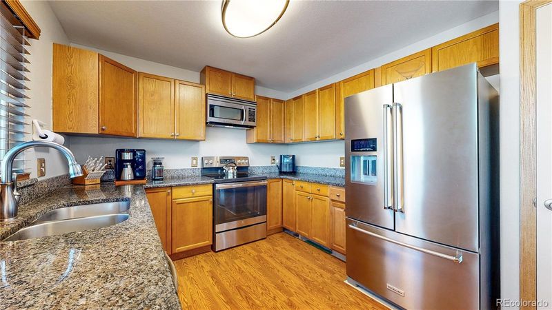 56805 E 33rd Pl, Strasburg, CO 80136