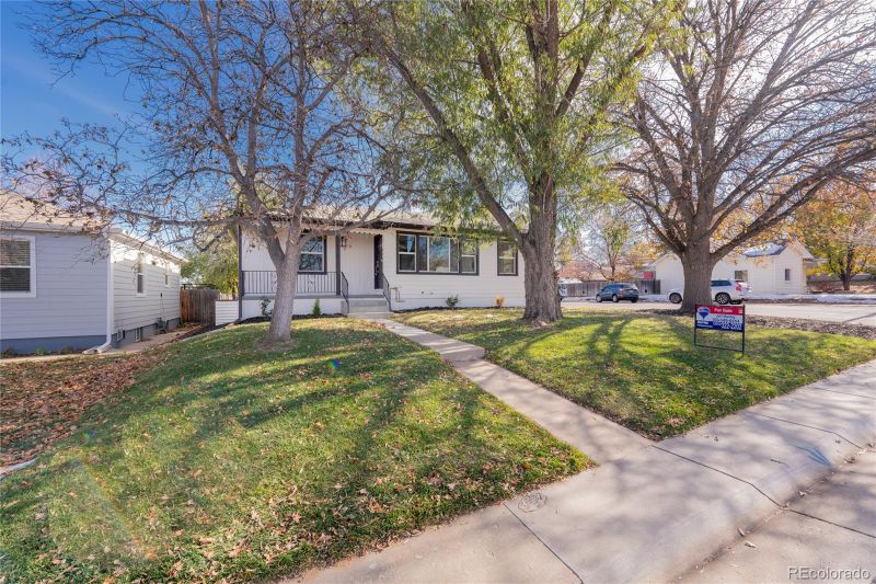 3194 S Emerson St, Englewood, CO 80113