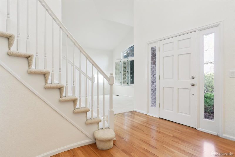 8154 Lone Maple Ln, Lone Tree, CO 80124
