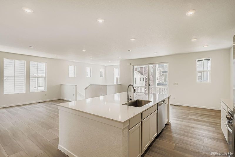 6727 E 149th Ave, Thornton, CO 80602