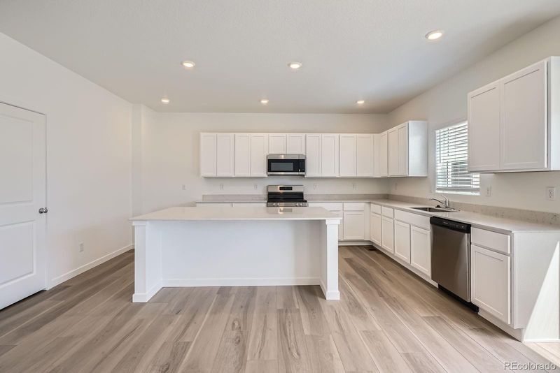 15276 Fillmore St, Thornton, CO 80602
