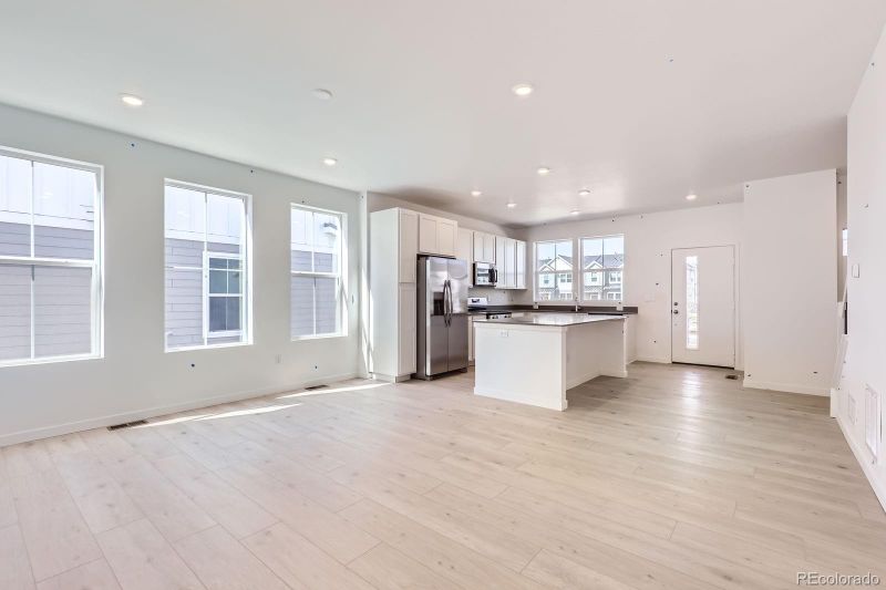 712 N Bently St, Watkins, CO 80137