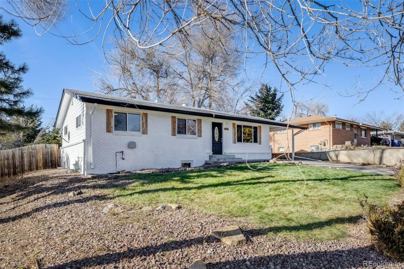 6513 Teller St, Arvada, CO 80003