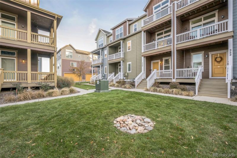 542 W Amherst Ave, Englewood, CO 80110