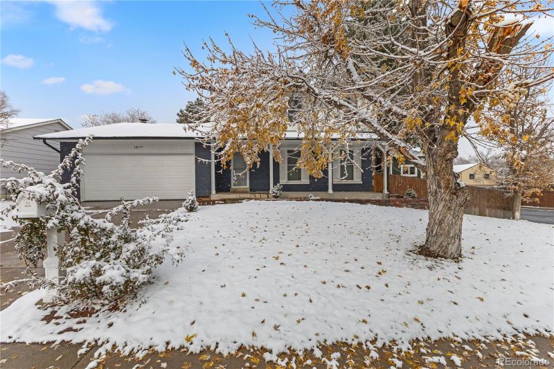 18197 E Iowa Dr, Aurora, CO 80017