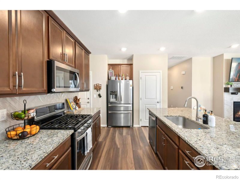 2317 Barela Dr, Berthoud, CO 80513