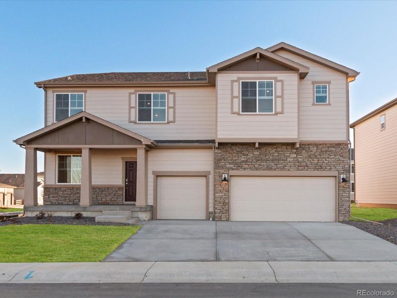 1103 Crystal Creek Dr, Windsor, CO 80550