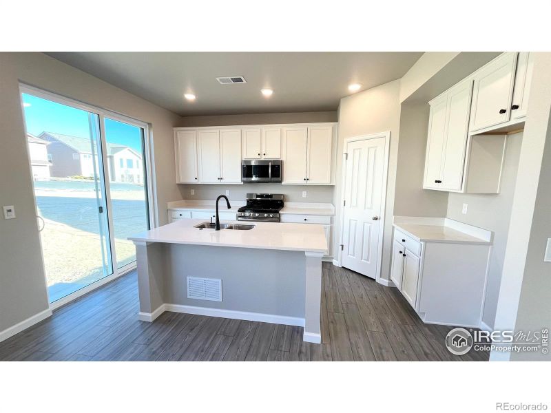 16830 Mckay Dr, Mead, CO 80542