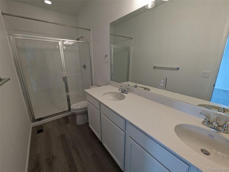 8481 Eagle River St, Littleton, CO 80125