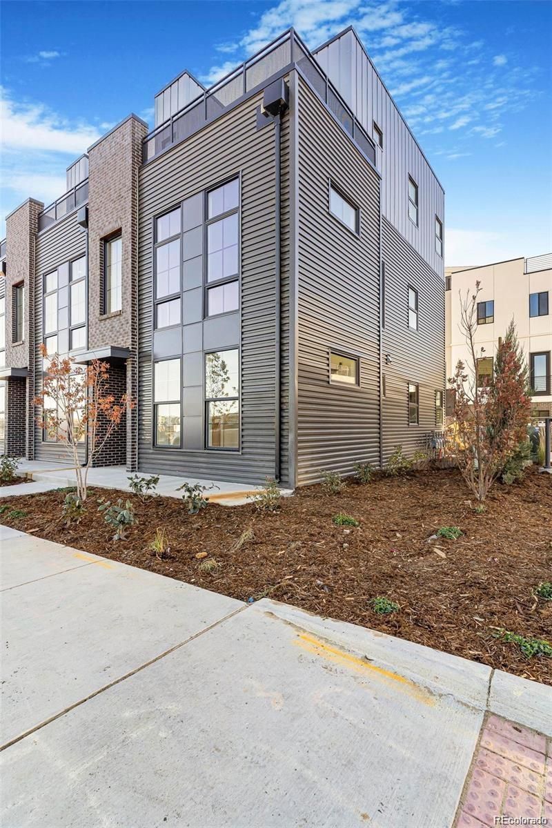 5870 W 91st Ave, Westminster, CO 80031