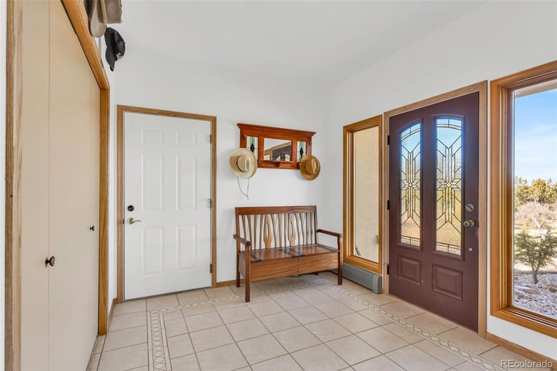 7740 Red Creek Springs Rd, Pueblo, CO 81005