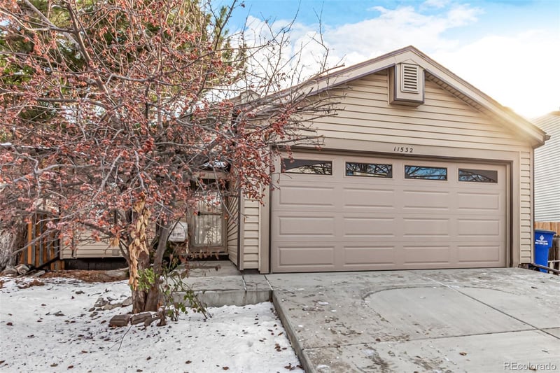 11532 E 1st Ave, Aurora, CO 80010