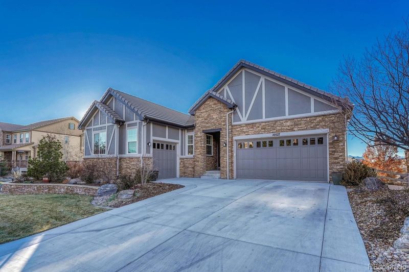 10527 Skyreach Rd, Highlands Ranch, CO 80126