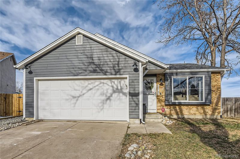 19767 E Princeton Pl, Aurora, CO 80013