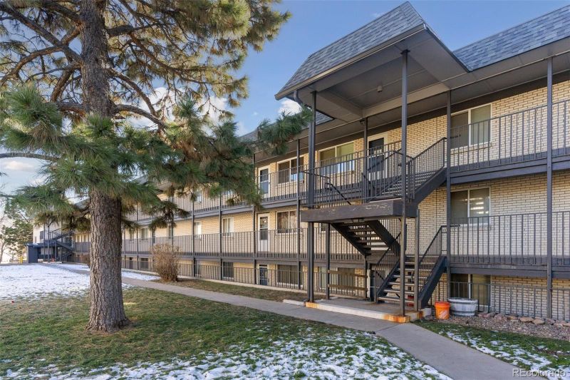 1723 Robb St #20, Lakewood, CO 80215