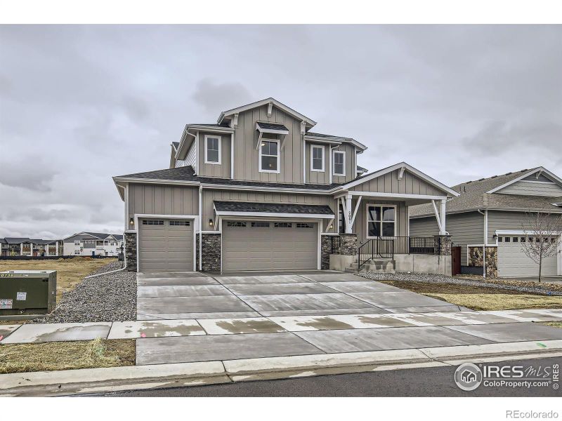 2081 Falling Leaf Dr, Windsor, CO 80550