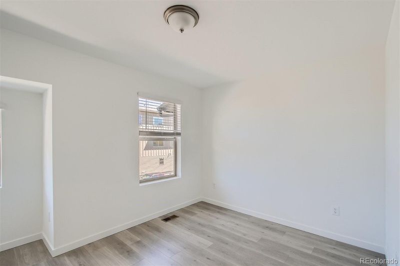 15217 W 69th Ave, Arvada, CO 80007