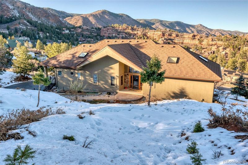 7131 Fox Cir, Larkspur, CO 80118