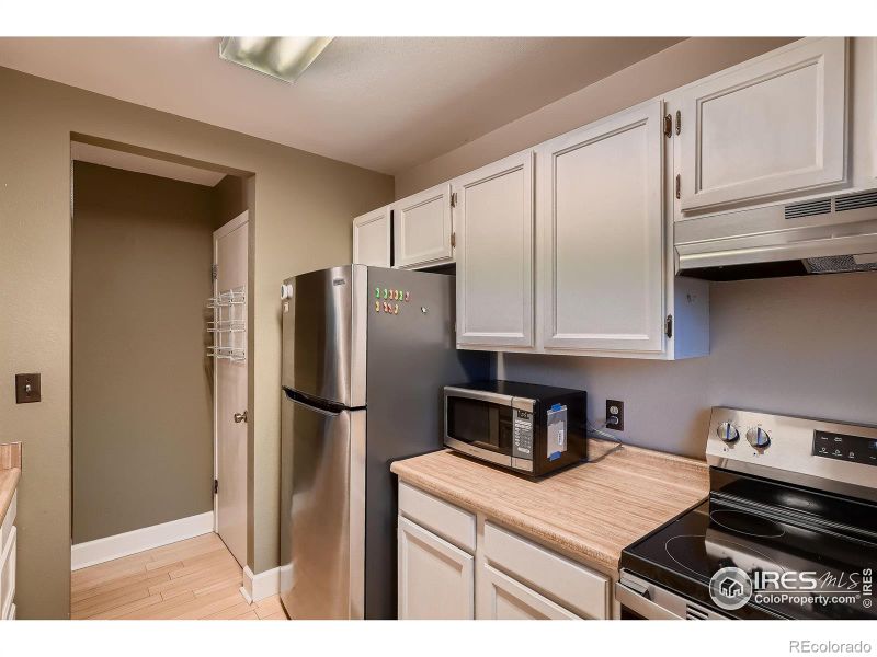 715 Sir Galahad Dr, Lafayette, CO 80026