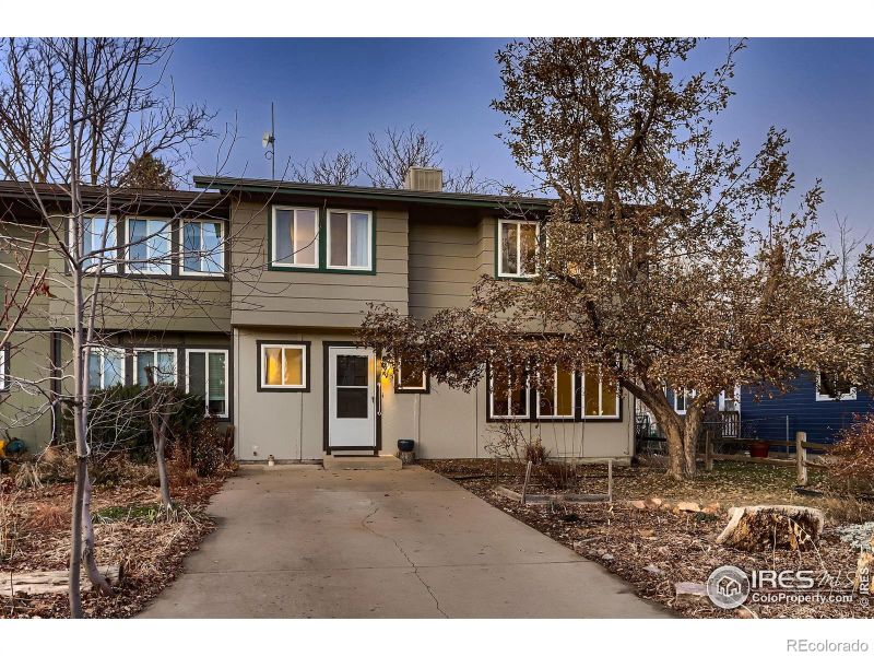 715 Sir Galahad Dr, Lafayette, CO 80026