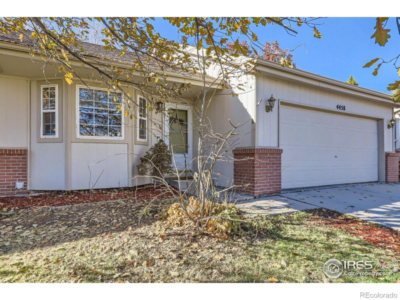 4458 Sunridge Dr, Loveland, CO 80538