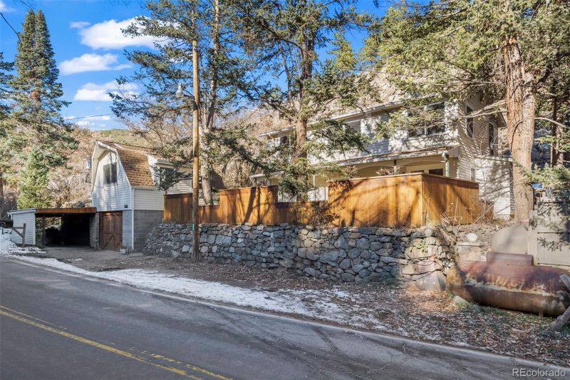 3644 Fourmile Canyon Dr, Boulder, CO 80302