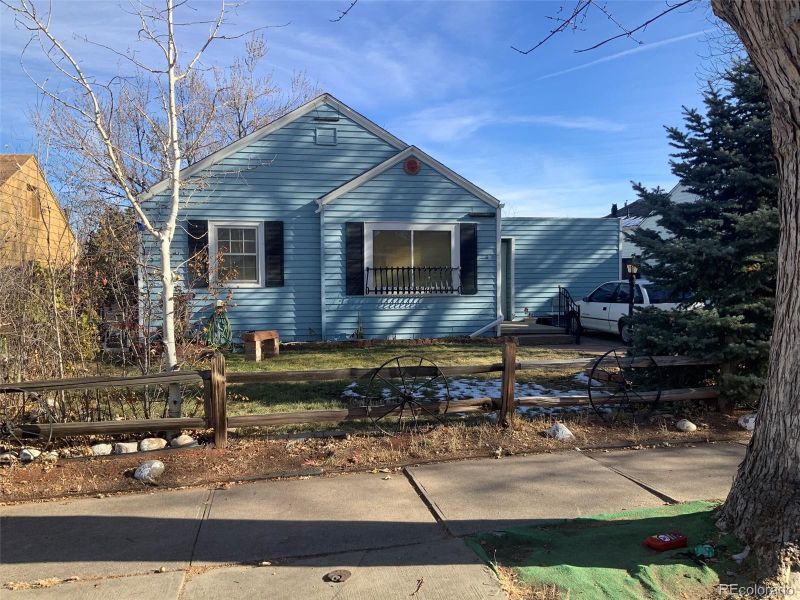 2648 S Pennsylvania St, Denver, CO 80210