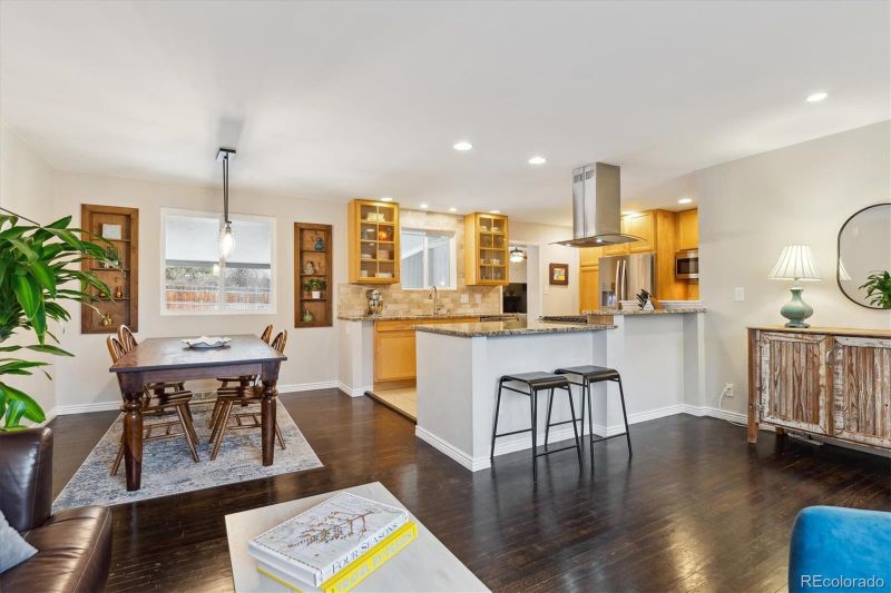 1657 S Locust St, Denver, CO 80224
