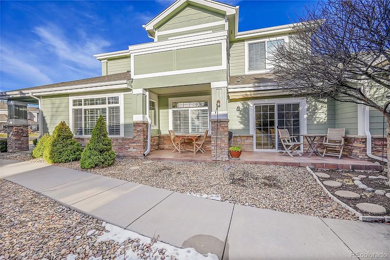 7551 Pineridge Trl, Castle Pines, CO 80108