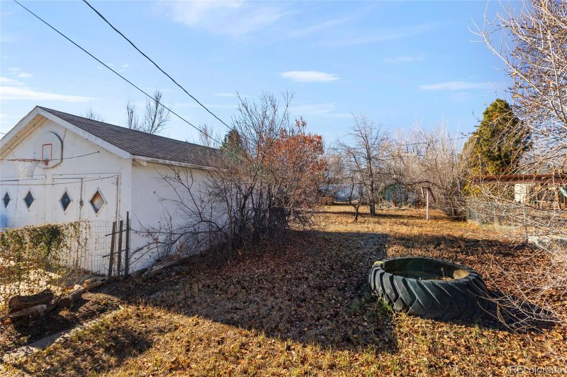 1443 N Washington Ave, Loveland, CO 80538