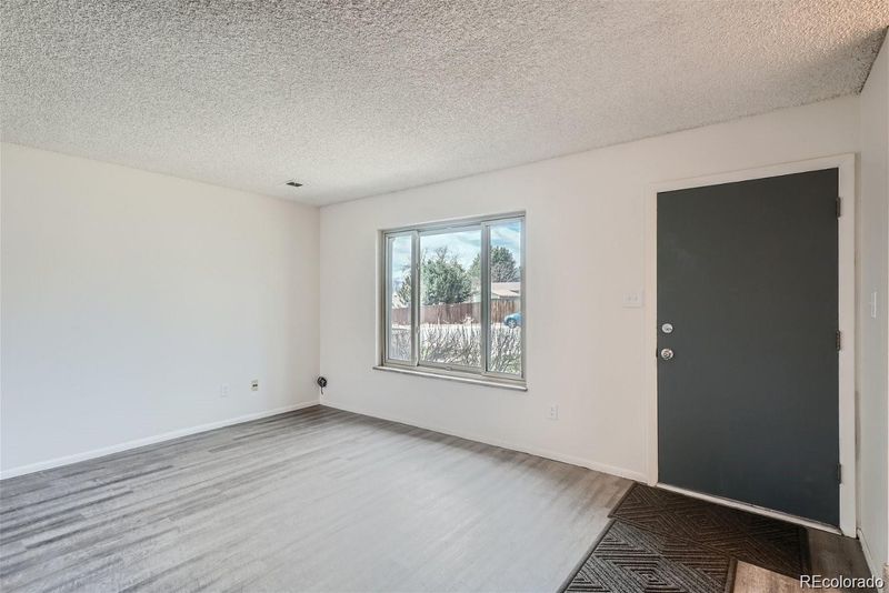 404 S Carr St, Lakewood, CO 80226