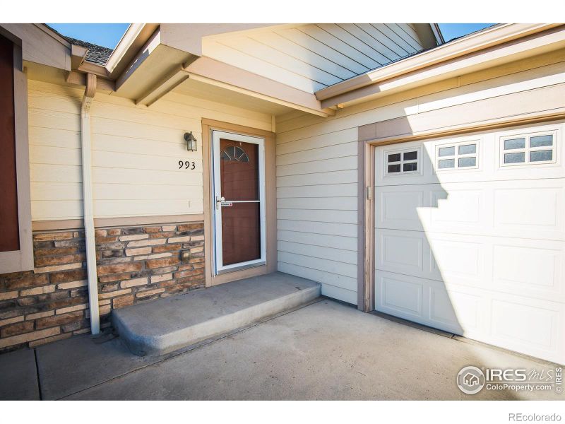 993 Centaurus Pl, Loveland, CO 80537