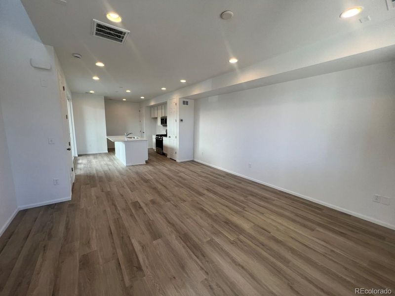 6598 N Nepal Ct, Aurora, CO 80019