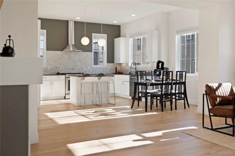 11420 Uptown Ave, Broomfield, CO 80021