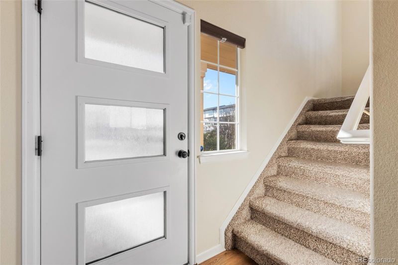 19317 E 59th Ave, Aurora, CO 80019