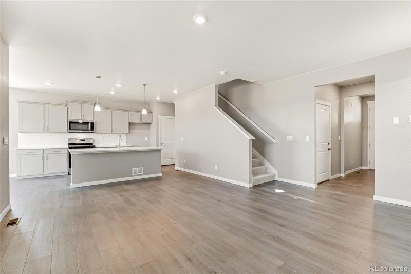 1820 Knobby Pine Dr, Fort Collins, CO 80528