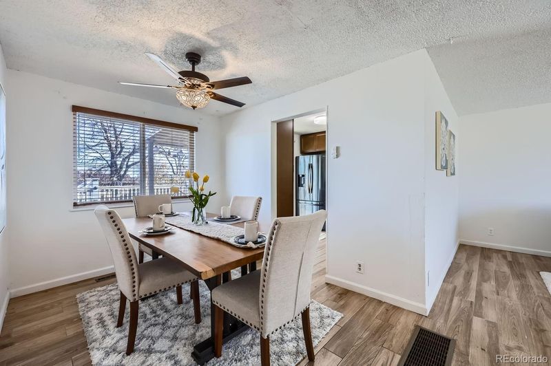 2640 Lynwood Ln, Pueblo, CO 81005