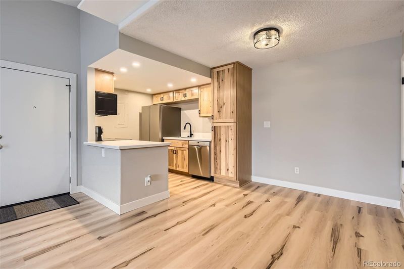 3464 S Eagle St #201, Aurora, CO 80014