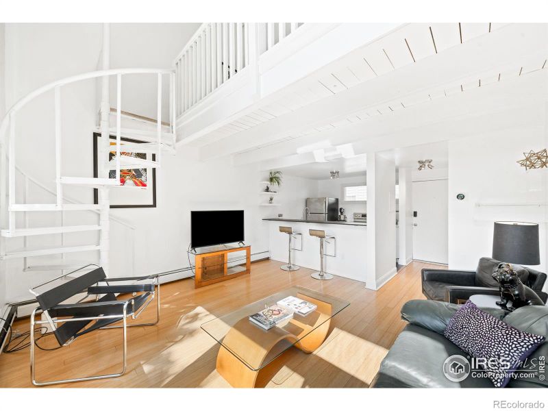 1842 Canyon Blvd #211, Boulder, CO 80302