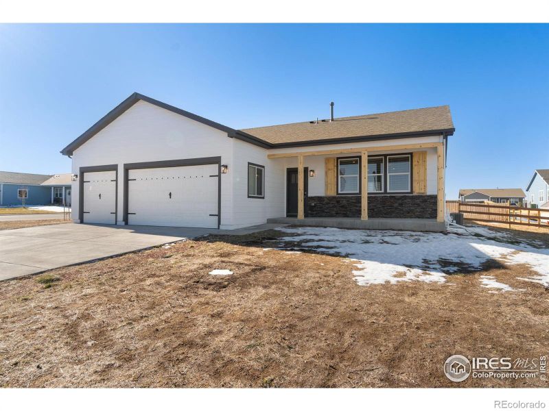 389 S 3rd Ave, Deer Trail, CO 80105