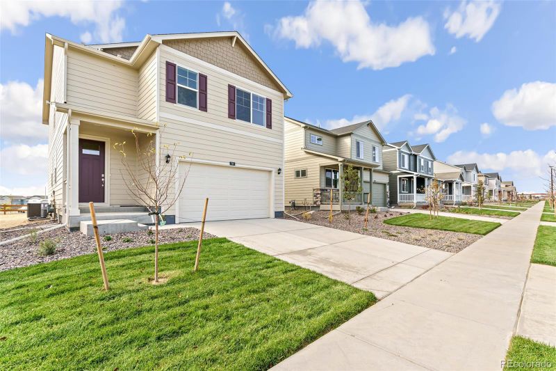 849 Crest St, Lochbuie, CO 80603
