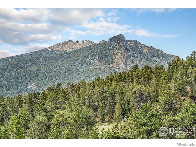 405 Pawnee Dr, Estes Park, CO 80517