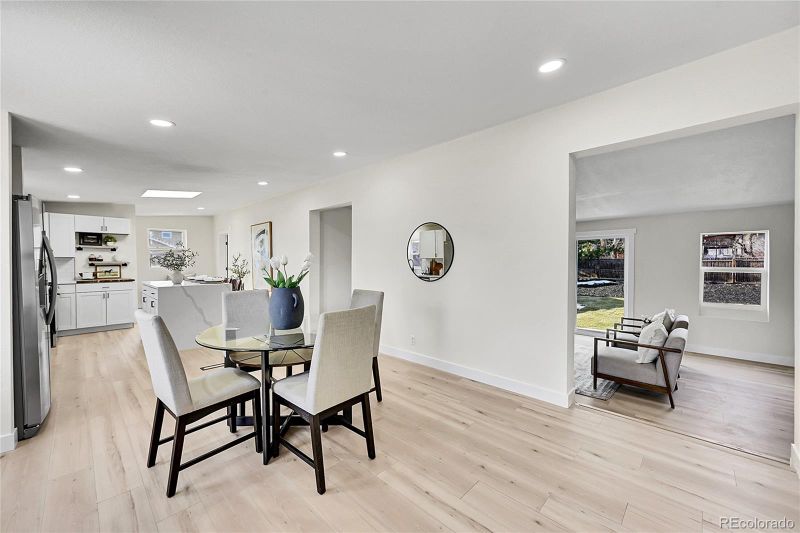 8875 S Brentwood St, Littleton, CO 80128