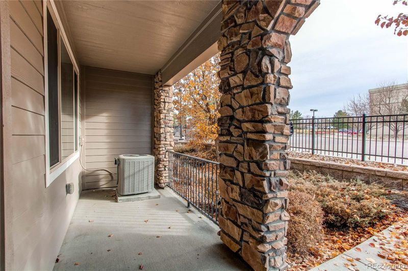 9046 E Phillips Ln, Centennial, CO 80112