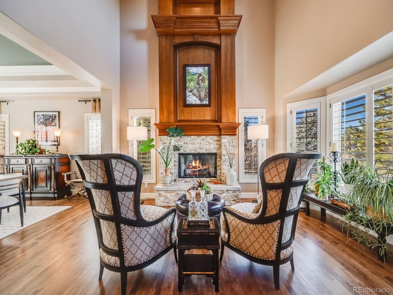 8200 Harbortown Pl, Lone Tree, CO 80124