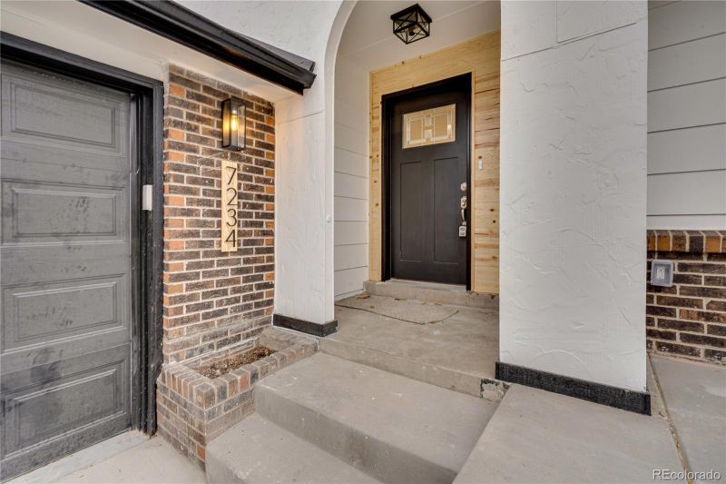 7234 Eaton Cir, Arvada, CO 80003