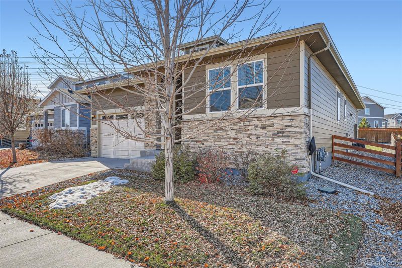 4655 S Malaya Ct, Aurora, CO 80015