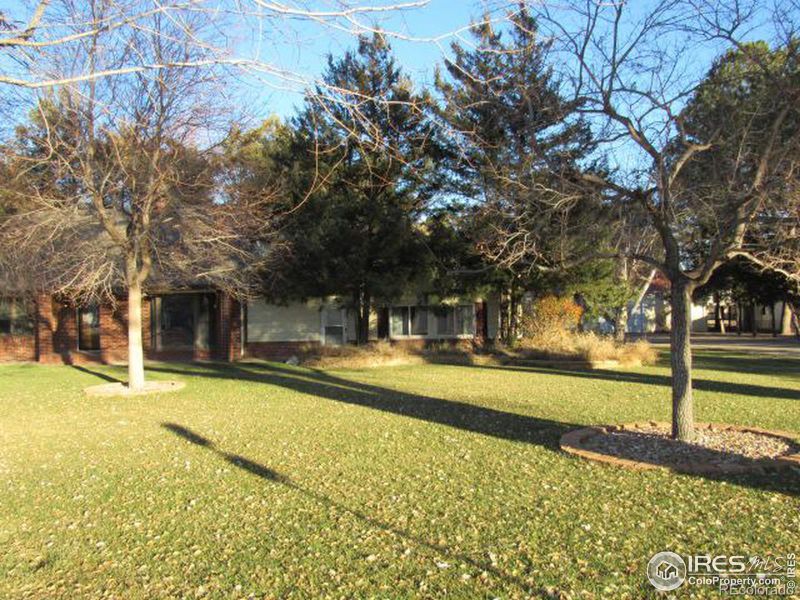 215 Hospital Rd, Brush, CO 80723