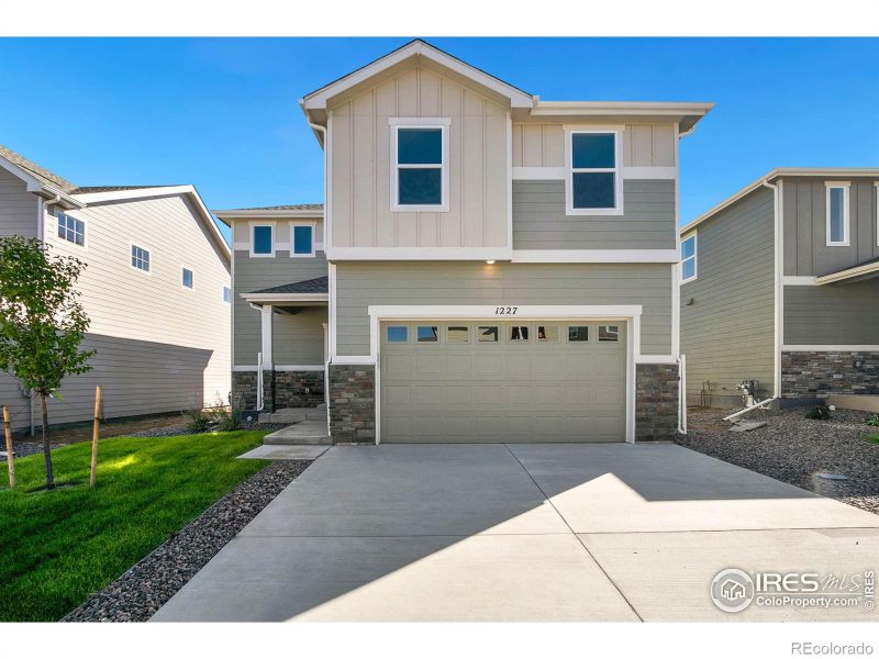 246 Bird Way, Lochbuie, CO 80603