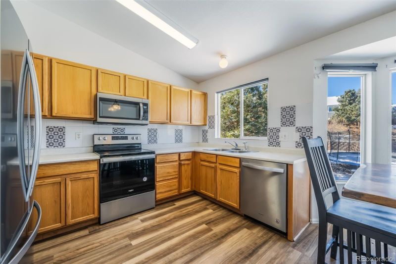 5720 Ansel Dr, Colorado Springs, CO 80923